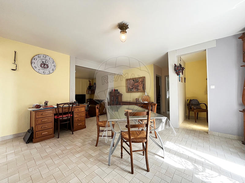 Maison - 163 m² - 6 pièces