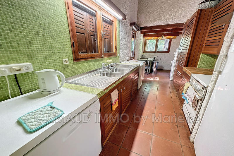 Maison - 205 m² - 10 pièces