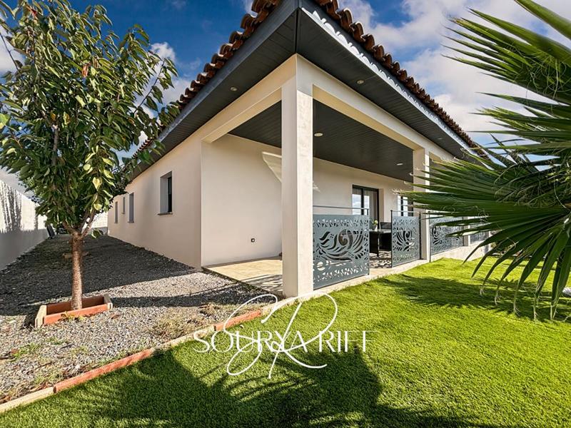 Maison - 161 m² - 7 pièces