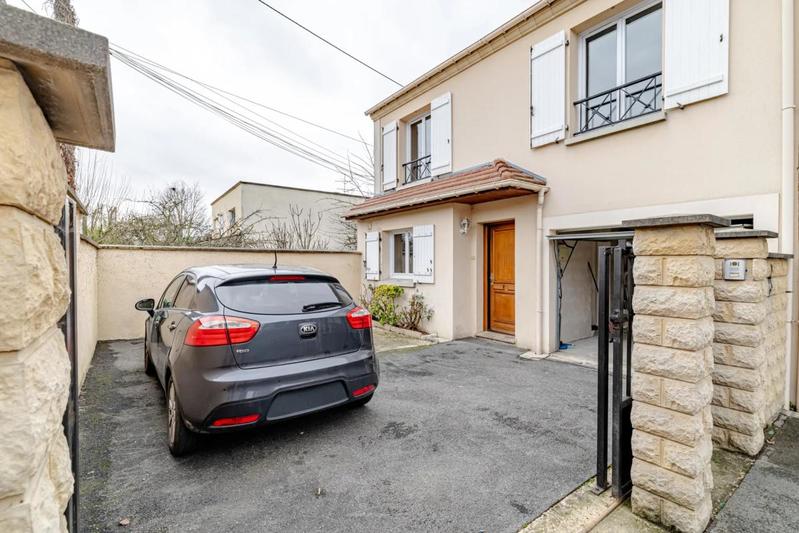 Maison - 144 m² - 5 pièces