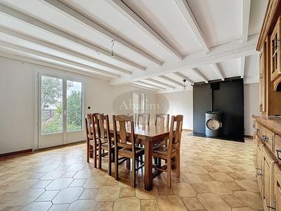 Maison - 133 m² - 5 pièces