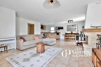 Maison - 140 m² - 4 pièces