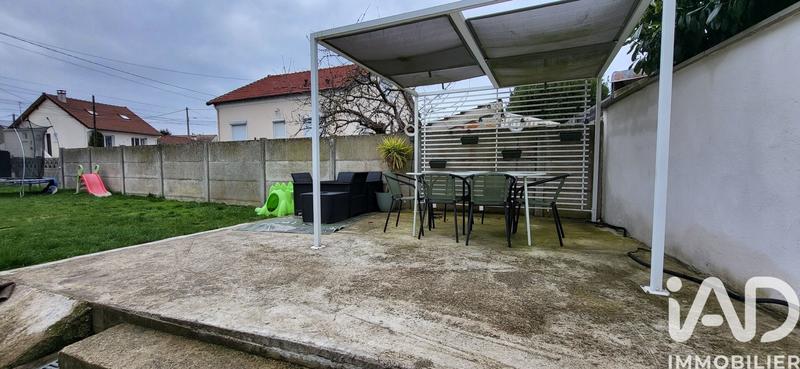 Maison - 100 m² - 5 pièces