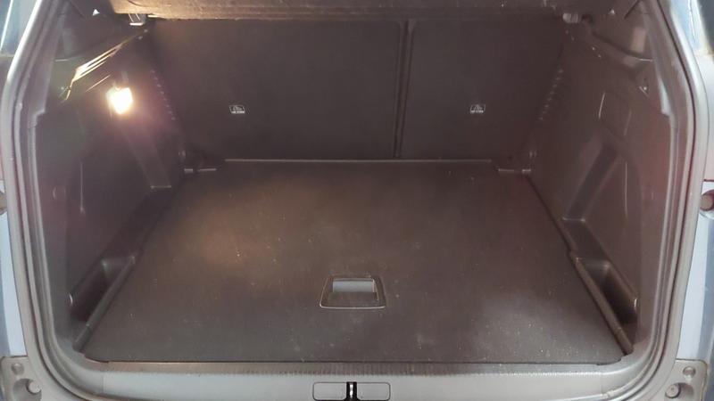 Peugeot 3008 BlueHDi 130 s&amp;S Eat8 Active Pack