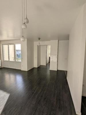 Appartement - 76 m² - 4 pièces
