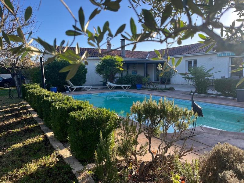 Villa - 152 m² - 6 pièces