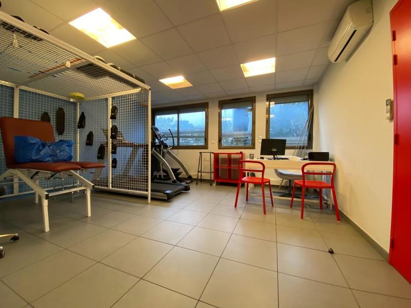 Bureau - 86 m² - 4 pièces