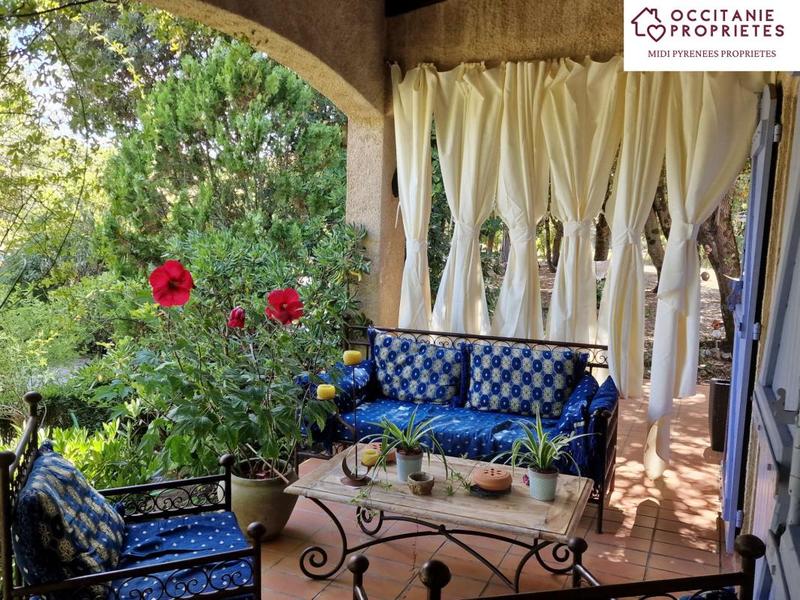 Villa - 269 m² - 13 pièces