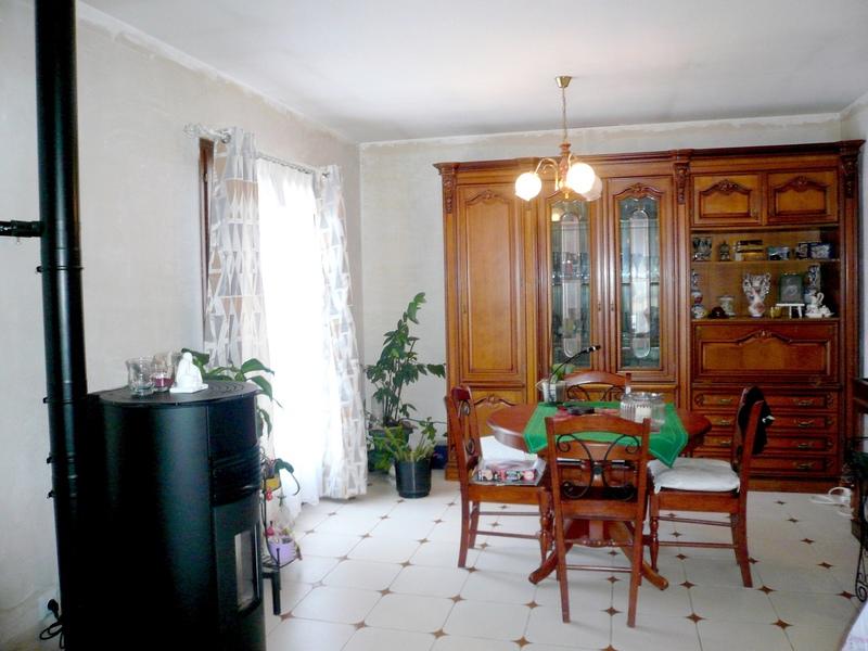Maison - 104 m² - 4 pièces