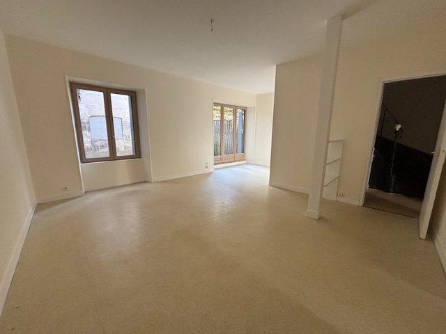 Appartement - 102 m² - 4 pièces