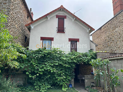 Maison - 88 m² - 6 pièces