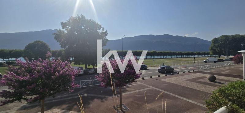 Appartement - 60 m² - 2 pièces