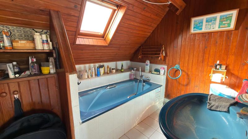 Maison - 139 m² - 7 pièces