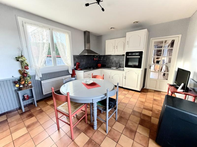 Maison - 100 m² - 5 pièces