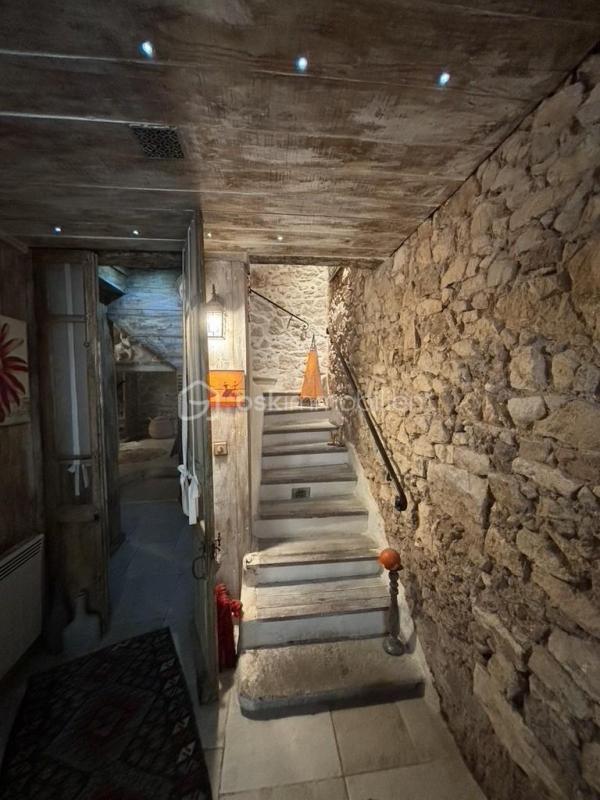 Maison de village - 135 m² - 4 pièces