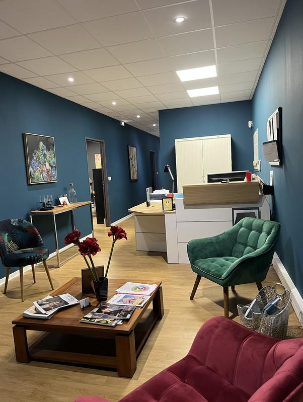 Bureau - 102 m² - 5 pièces