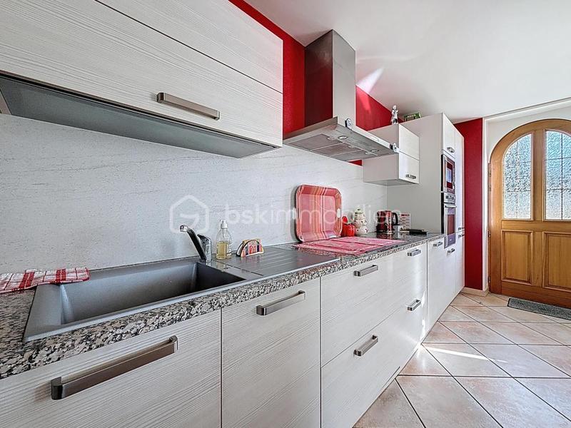 Propriété - 127 m² - 7 pièces