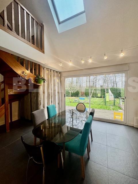 Maison - 148 m² - 6 pièces