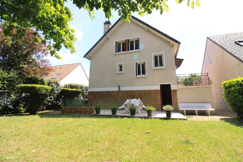 Maison - 102 m² - 5 pièces