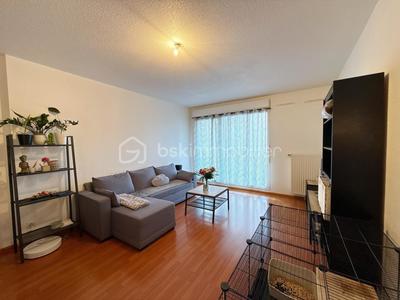 Appartement - 67 m² - 3 pièces