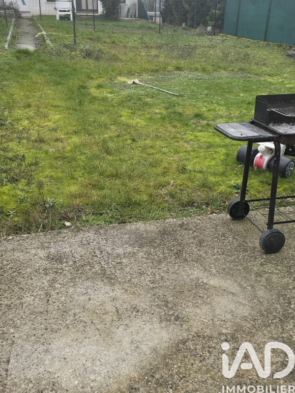 Maison - 220 m² - 7 pièces