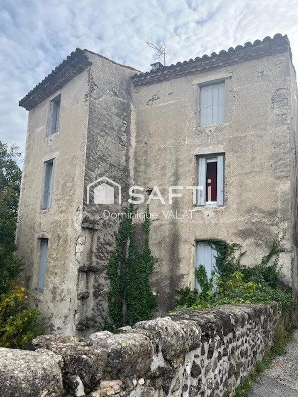 Appartement - 126 m² - 6 pièces