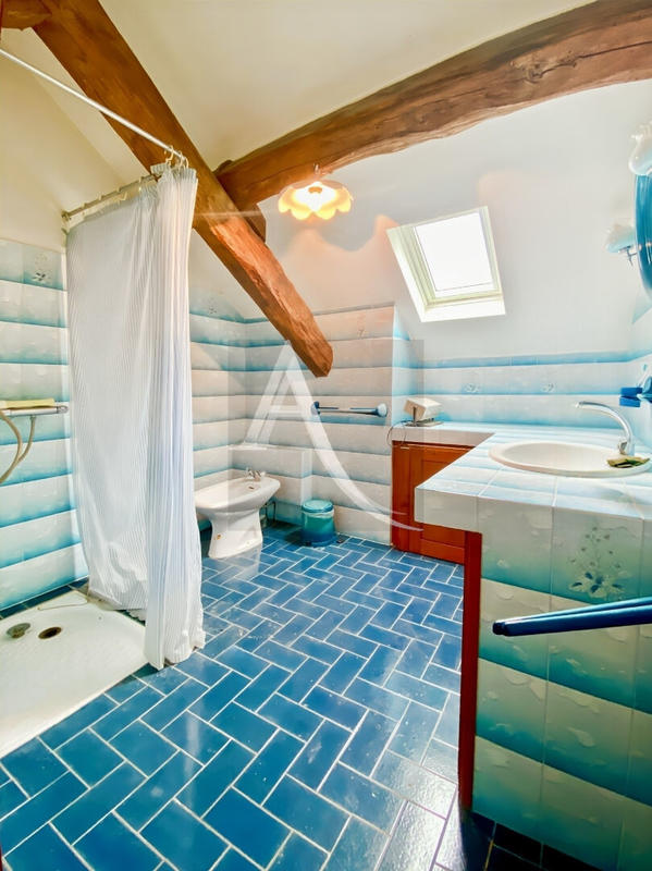 Maison - 171 m² - 7 pièces