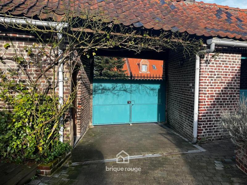 Ferme - 300 m² - 5 pièces