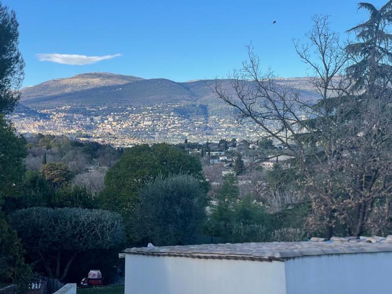 Appartement - 120 m² - 4 pièces