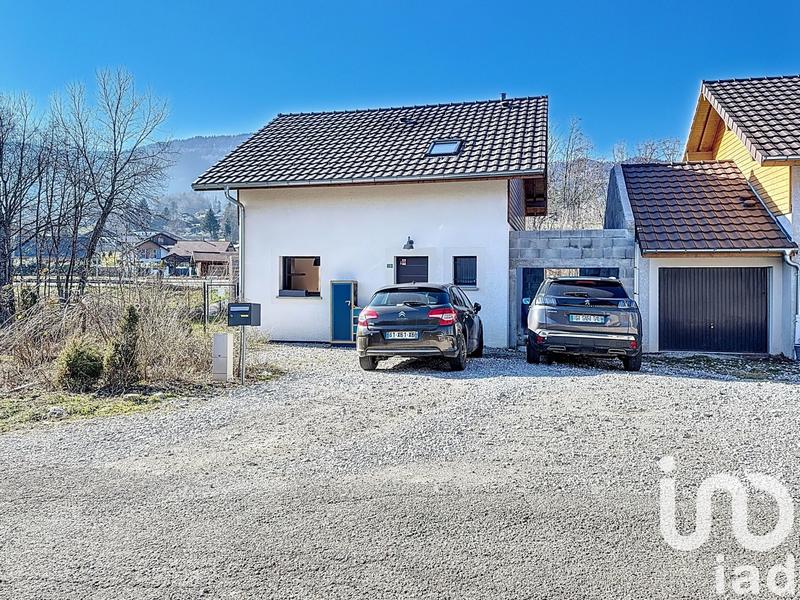 Maison - 91 m² - 4 pièces