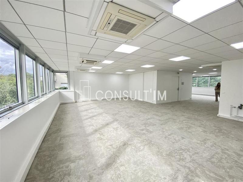 Bureau - 459 m²