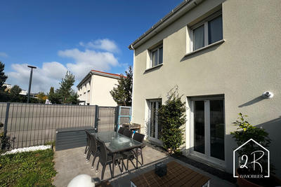 Maison - 76 m² - 4 pièces