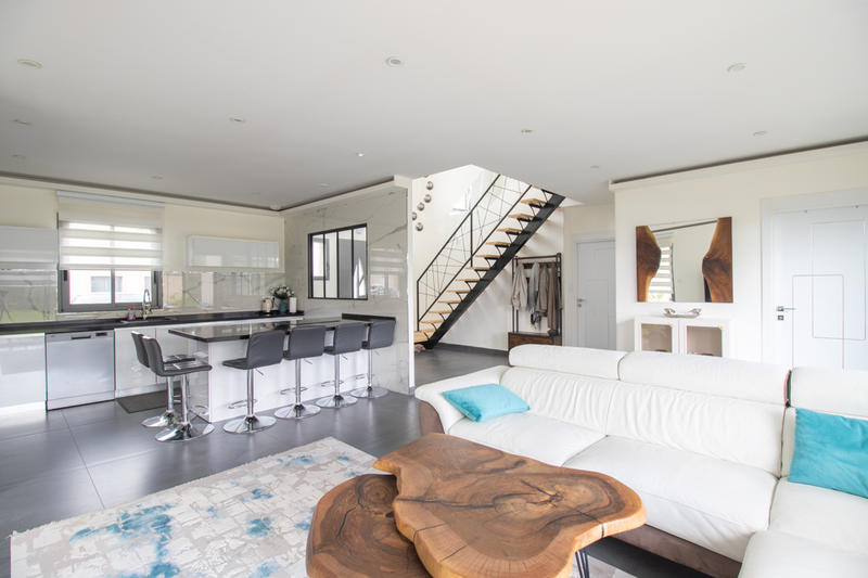 Maison - 122 m² - 6 pièces