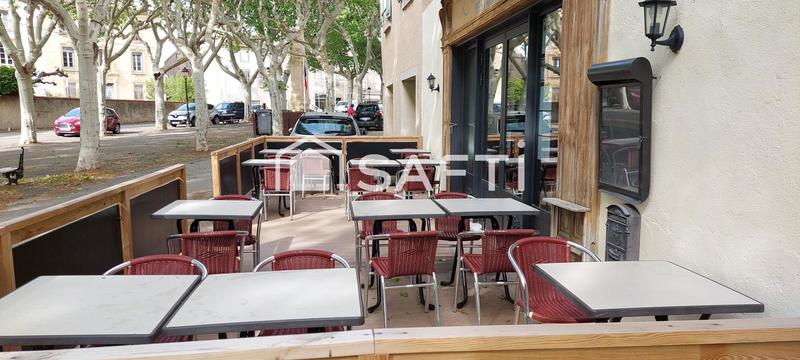 Local commercial - 86 m² - 3 pièces