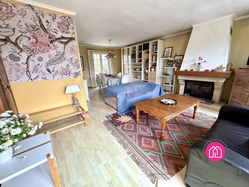 Maison - 110 m² - 6 pièces