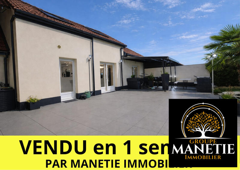Maison traditionnelle - 139 m² - 6 pièces