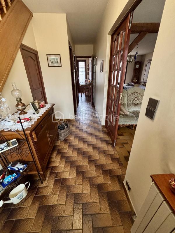 Maison traditionnelle - 97 m² - 5 pièces