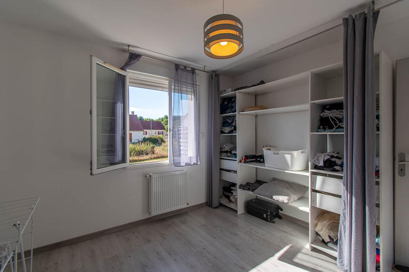 Maison - 92 m² - 5 pièces