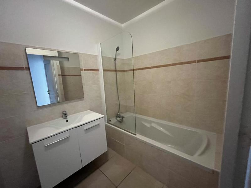 Appartement - 93 m² - 3 pièces