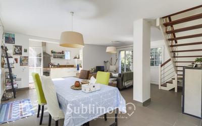 Maison - 91 m² - 5 pièces