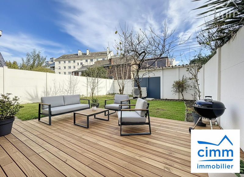 Maison - 98 m² - 5 pièces