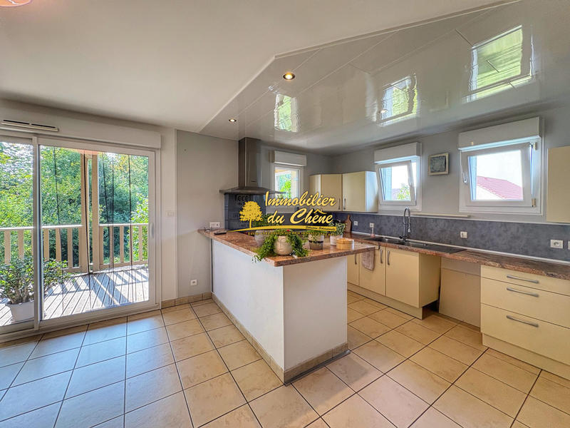 Maison - 100 m² - 5 pièces