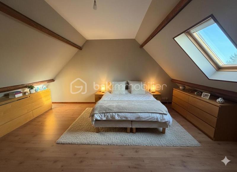 Maison - 170 m² - 6 pièces