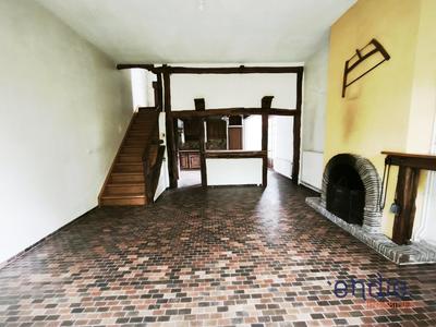 Maison - 94 m² - 5 pièces