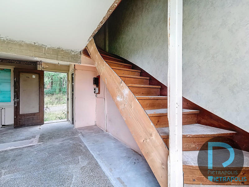 Maison ancienne - 461 m² - 3 pièces