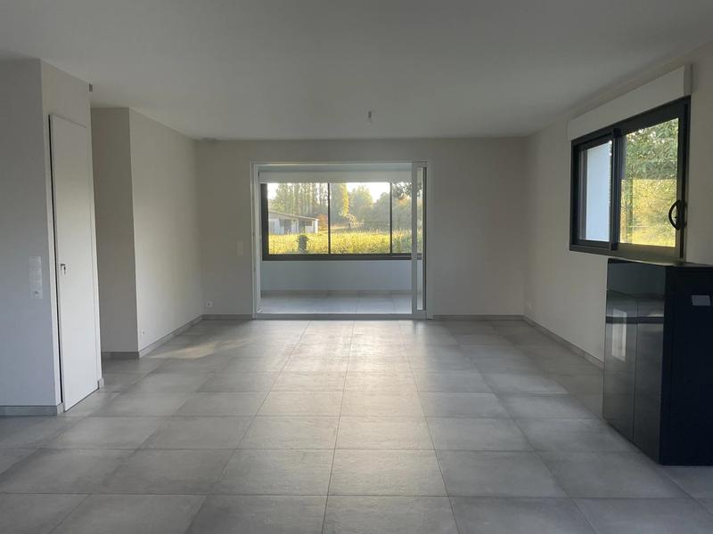 Maison - 187 m² - 6 pièces