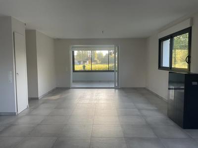 Maison - 187 m² - 6 pièces