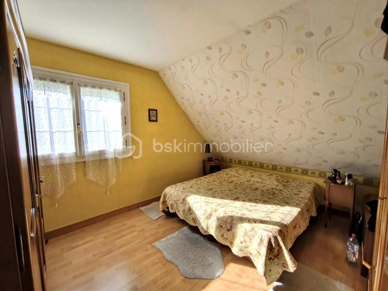 Maison - 96 m² - 5 pièces