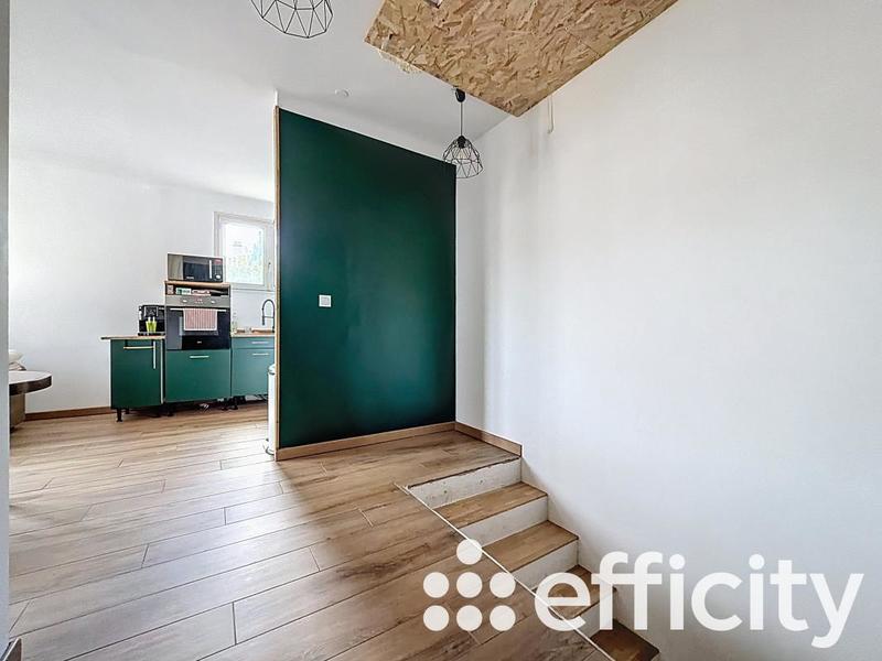 Maison - 100 m² - 2 pièces