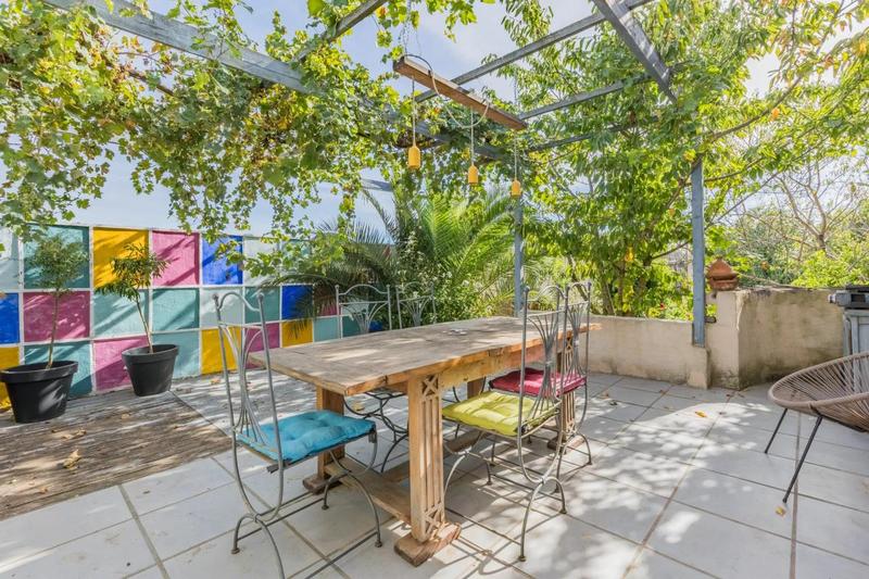 Maison - 180 m² - 7 pièces